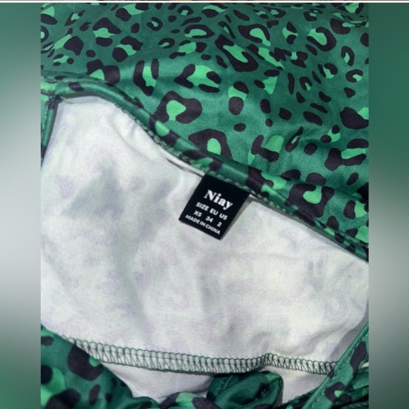 Green Leopard Print Cutout Dress Size XS - Picture 5 of 5